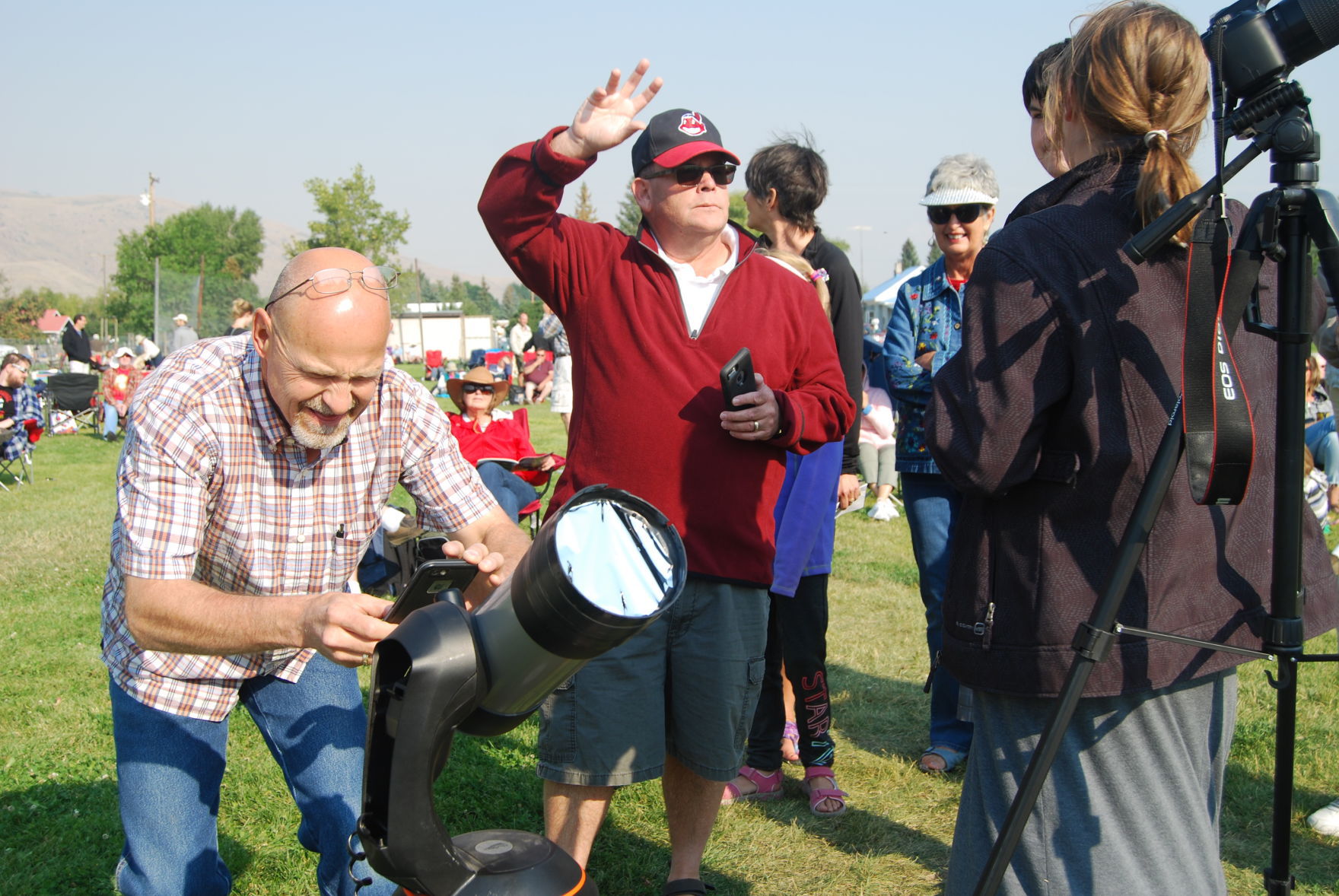 Eclipse bus tour